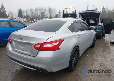 2016 Nissan Altima 2.5/2.5 S/2.5 Sl/2.5 Sr/2.5 Sv z USA, uszkodzony, nr VIN 1N4AL3AP2GC229903